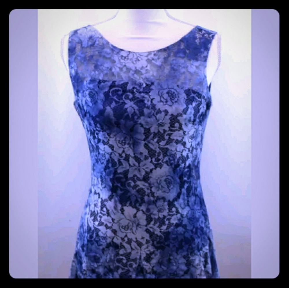 Betsey Johnson Sz 8 Floral Lace Print Blue Drese